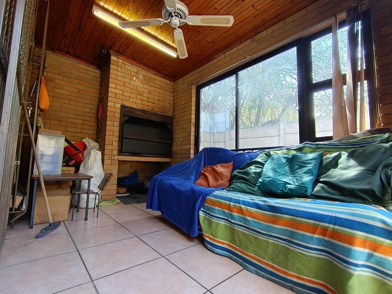 3 Bedroom Property for Sale in Amandelsig Western Cape